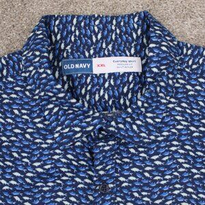 Old Navy AOP Shirt Men 2XL XXL Blue Everyday Fish All Over Print Regular Fit S/S